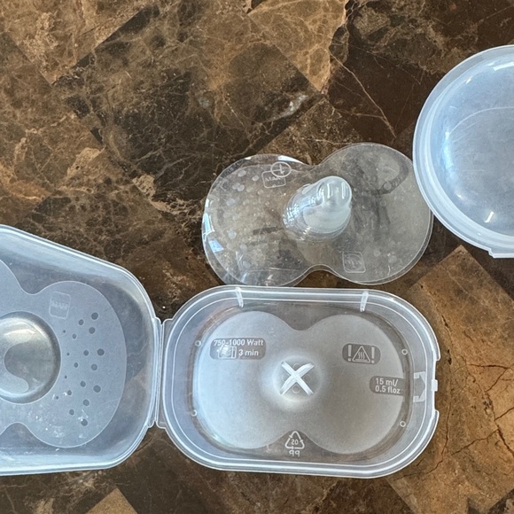 Baby Pacifier and Teether Set with Storage Box - Picture 2 of 4